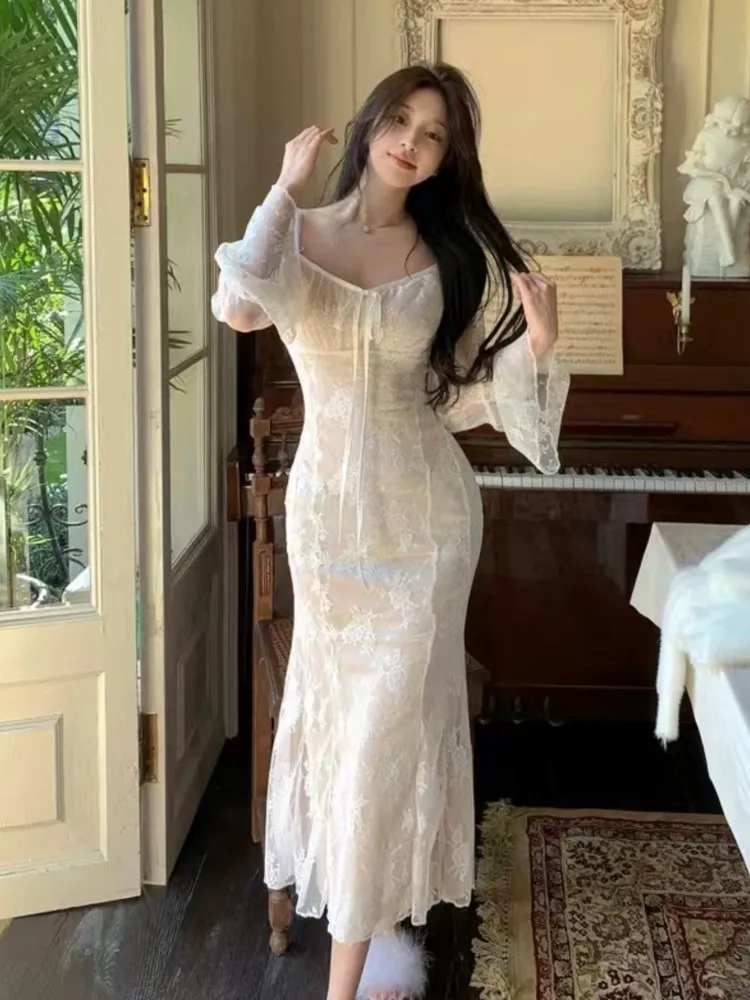 French Elegant Lace Knitted Dress Women Autumn 2024 Long Flare Sleeve V-neck Lace-up Slim Fit Mermaid Vestidos Fashion Chic Robe
French Elegant Lace Knitted Dress Women Autumn 2024 Long Flare Sleeve V-neck Lace-up Slim Fit Mermaid Vestidos Fashion Chic Robe