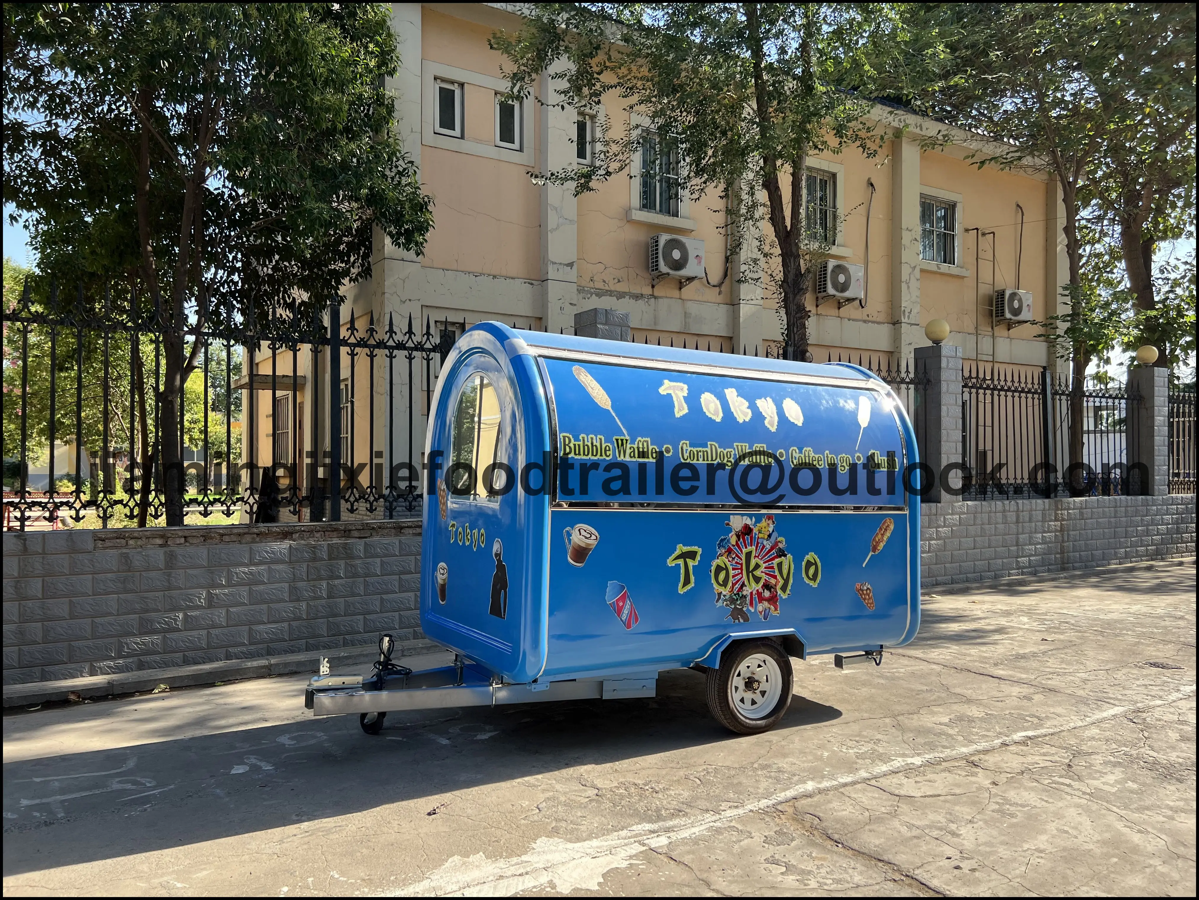 Fully Equipped Food Truck for Vending on Street Customized Food Concession Trailers for Sale
Fully Equipped Food Truck for Vending on Street Customized Food Concession Trailers for Sale