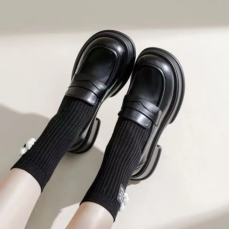 2026 New Women's British Style Leather Loafers Thick Sole Elevated Shoes for Spring Autumn Versatile Skirts Matching
2026 New Women's British Style Leather Loafers Thick Sole Elevated Shoes for Spring Autumn Versatile Skirts Matching