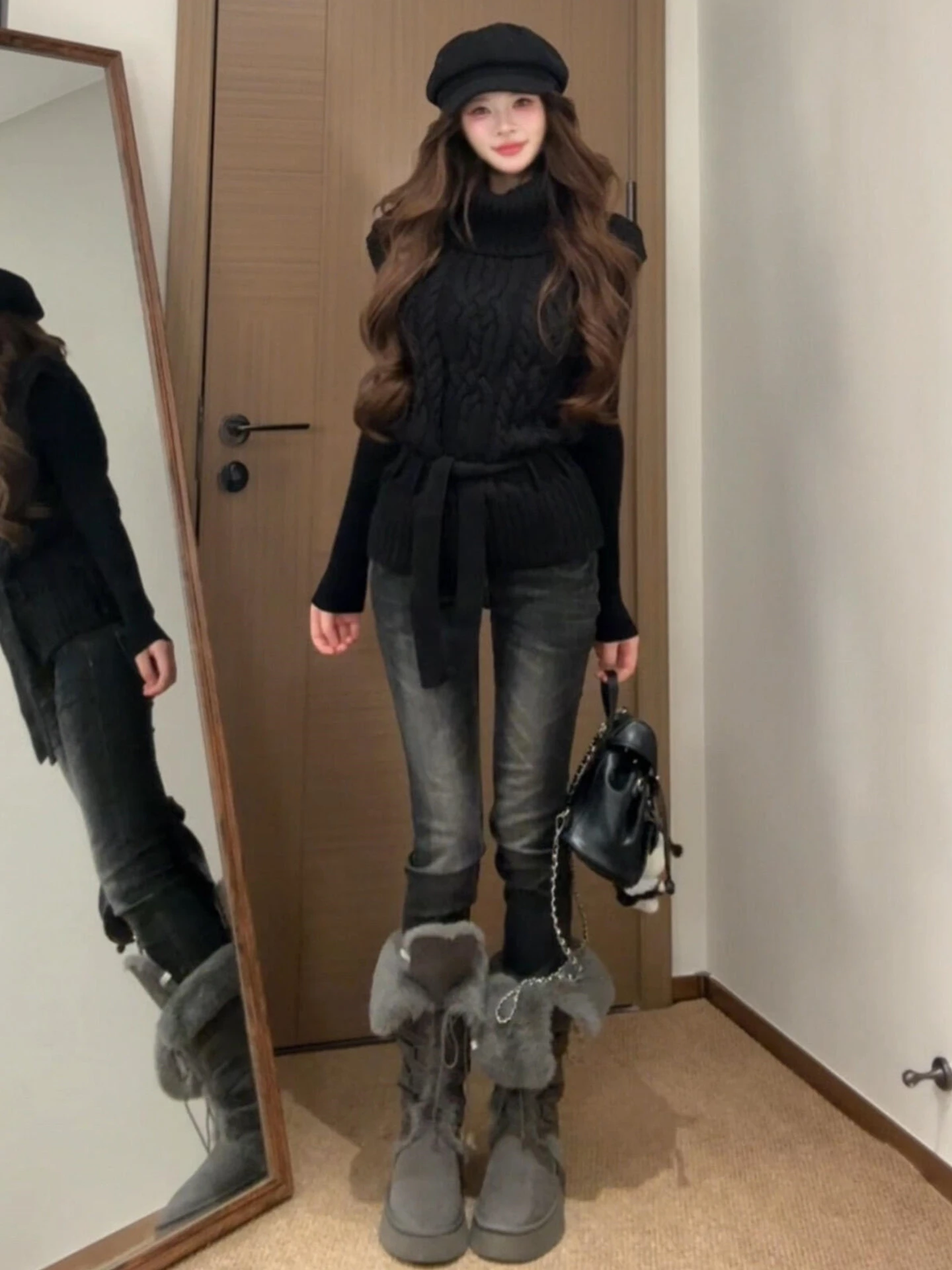 Black High Collar Twist Sweater Women's Autumn Winter New Style Layering Tank Top Thickened Knitted Soft Korean Style
Black High Collar Twist Sweater Women's Autumn Winter New Style Layering Tank Top Thickened Knitted Soft Korean Style