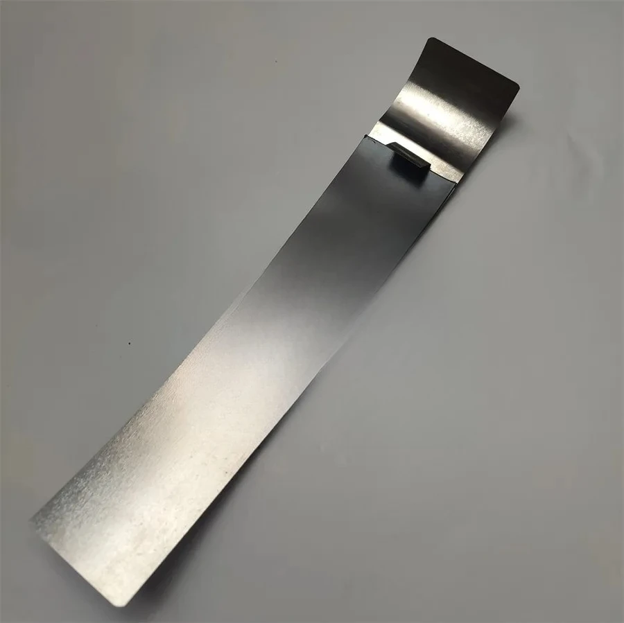 2pcs 80.21C13-0683 230x40mm Feeder Pressure Paper Steel Magnetic Sheet For Roland 700 Printing Machinery Spare Parts
2pcs 80.21C13-0683 230x40mm Feeder Pressure Paper Steel Magnetic Sheet For Roland 700 Printing Machinery Spare Parts