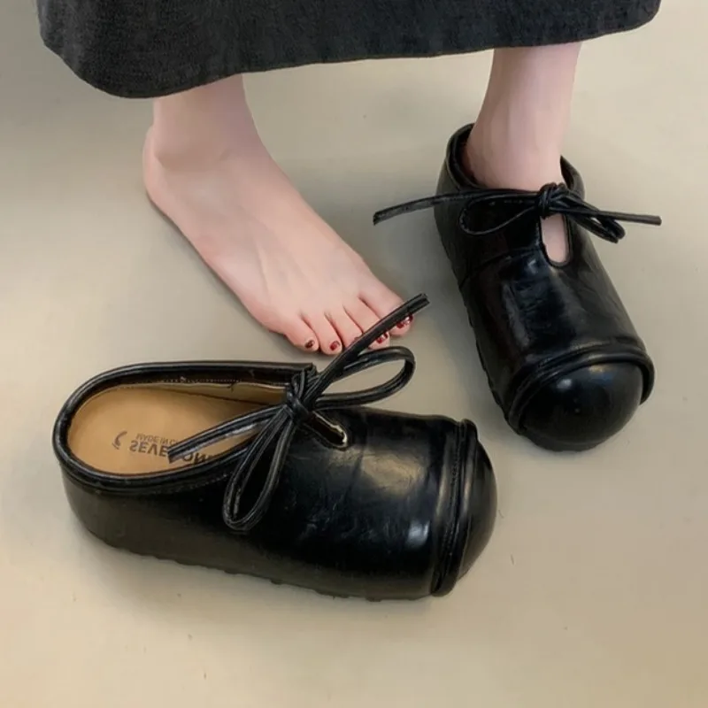 2025 Autumn Platform Women Mules Shoes New Slippers Fashion Lace Up Slingback Sandals Designer Classical Elegant Zapatos Mujer
2025 Autumn Platform Women Mules Shoes New Slippers Fashion Lace Up Slingback Sandals Designer Classical Elegant Zapatos Mujer