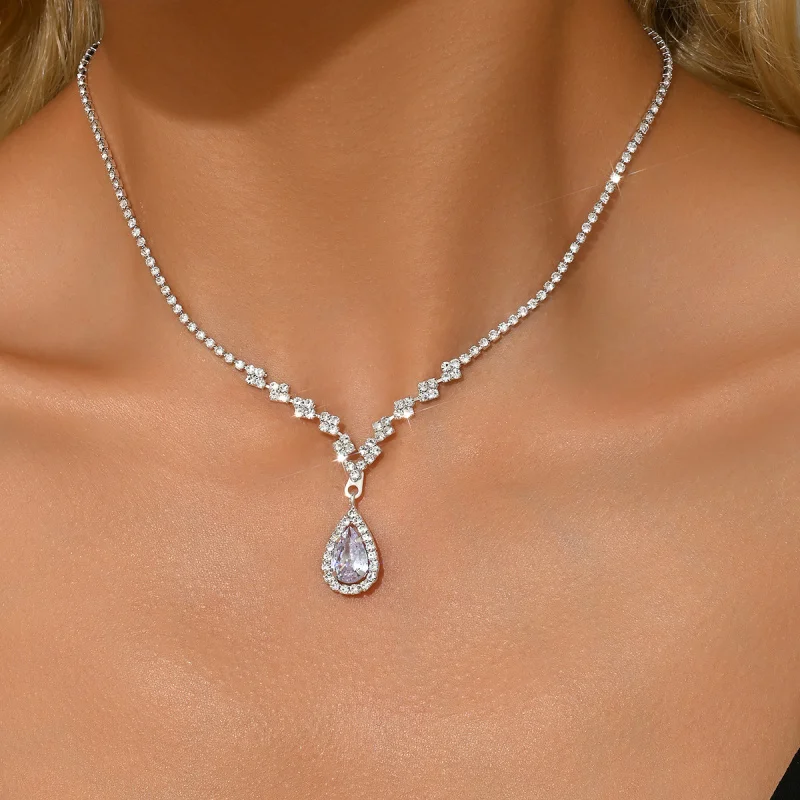 Fashionable Light Luxury Simple Trendy Jewelry Short Necklace Zircon Necklace Rhinestone Cross-Border Hot Sale Wedding Women's J
Fashionable Light Luxury Simple Trendy Jewelry Short Necklace Zircon Necklace Rhinestone Cross-Border Hot Sale Wedding Women's J