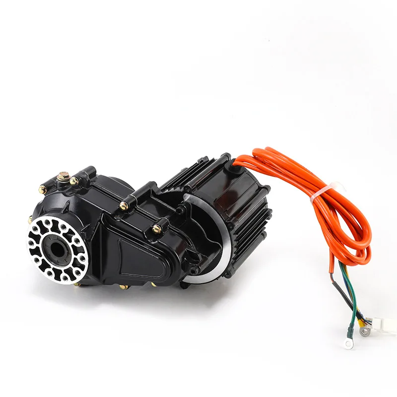 Electric tricycle high-power variable gear differential inner gearbox high-speed high-power motor head magnetic
Electric tricycle high-power variable gear differential inner gearbox high-speed high-power motor head magnetic