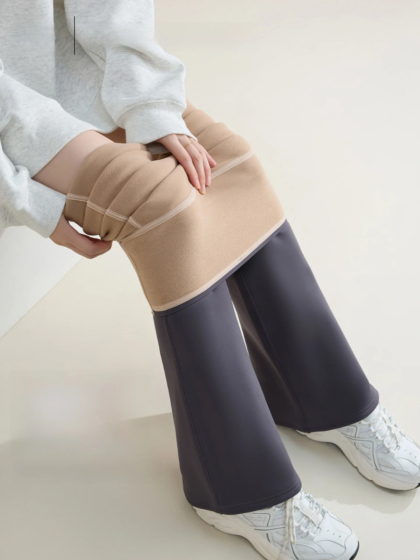 Расклешенные брюки для йоги с высокой талией на подкладке, женские базовые шары ковчег Bell Bot, повседневные длинные брюки с высокой посадкой
Расклешенные брюки для йоги с высокой талией на подкладке, женские базовые шары ковчег Bell Bot, повседневные длинные брюки с высокой посадкой