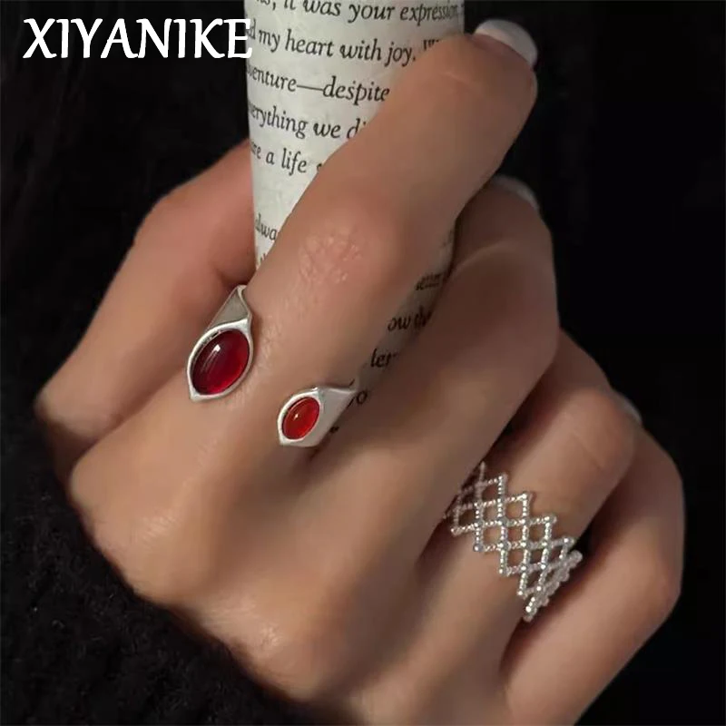 XIYANIKE Minimalist Handmade Simple Red Stone Web Rings For Women Vintage Fashion New Jewelry Gift Party Wedding anillos
XIYANIKE Minimalist Handmade Simple Red Stone Web Rings For Women Vintage Fashion New Jewelry Gift Party Wedding anillos