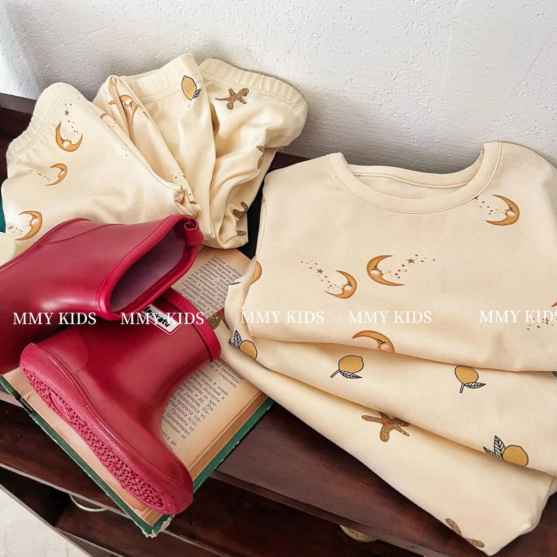 Children's Loungewear 2023 Autumn and Winter New Boys' and Girls' Cartoon Stretch Homewear Baby Full Print Suit
Children's Loungewear 2023 Autumn and Winter New Boys' and Girls' Cartoon Stretch Homewear Baby Full Print Suit