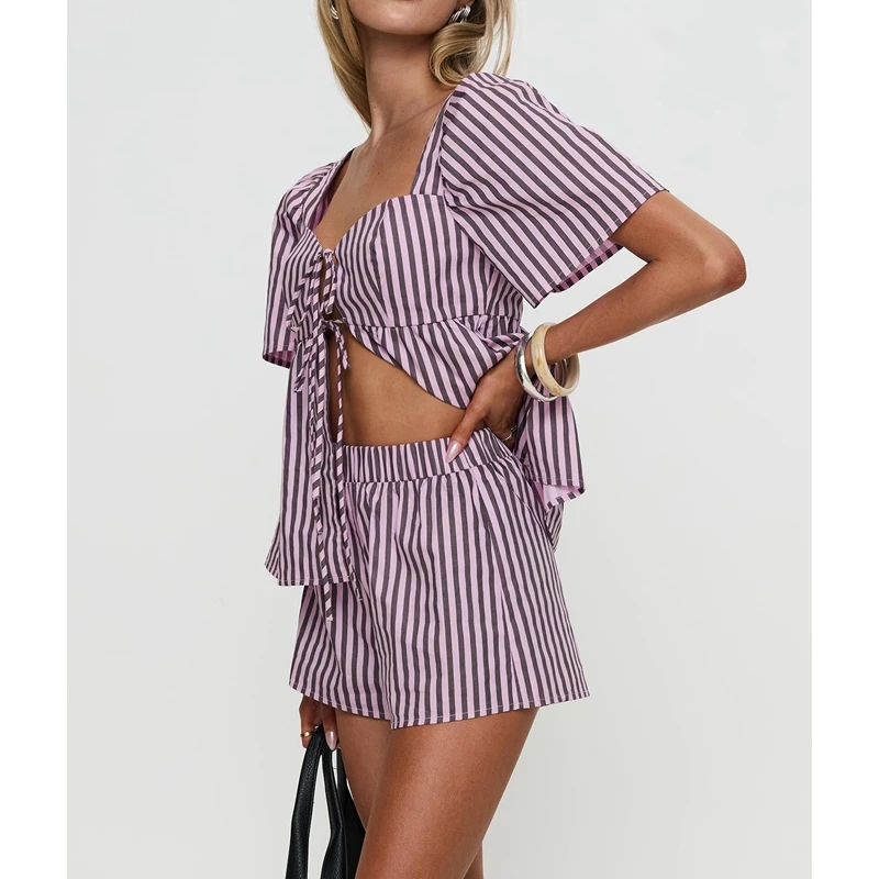 Women 2Pieces Striped Print Loungewear Outfits Set Short Sleeve Front Tied Split Tops + Elastic Waist Wide Leg Shorts
Women 2Pieces Striped Print Loungewear Outfits Set Short Sleeve Front Tied Split Tops + Elastic Waist Wide Leg Shorts
