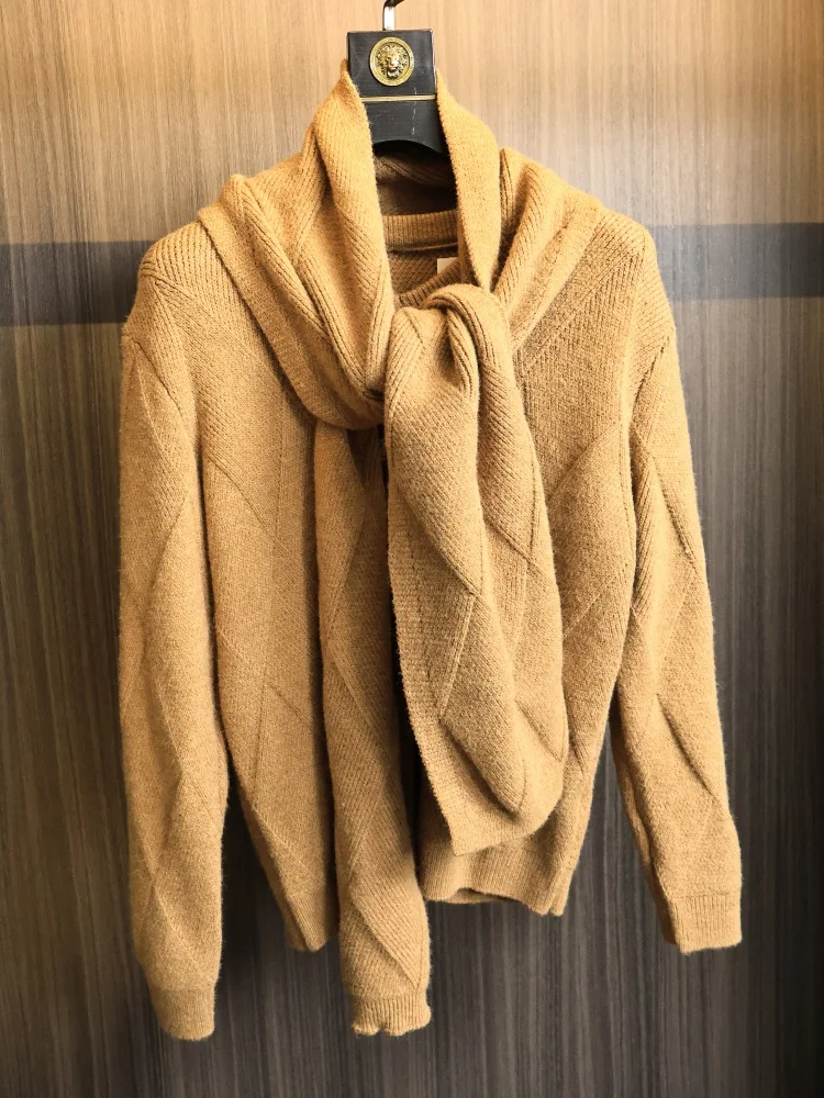 Fashionable Knitted Sweater with Scarf And Shoulder Shawl Men's Small V-neck 3D Texture Autumn Winter Soft Regular Fit Urban ...
Fashionable Knitted Sweater with Scarf And Shoulder Shawl Men's Small V-neck 3D Texture Autumn Winter Soft Regular Fit Urban ...