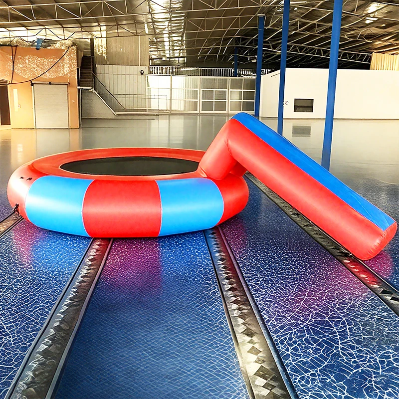 Мини-надувной водный батут с лестницей для надувных аквапарков и водных развлекательных комплексов на море — акция по стимулированию продаж
Мини-надувной водный батут с лестницей для надувных аквапарков и водных развлекательных комплексов на море — акция по стимулированию продаж