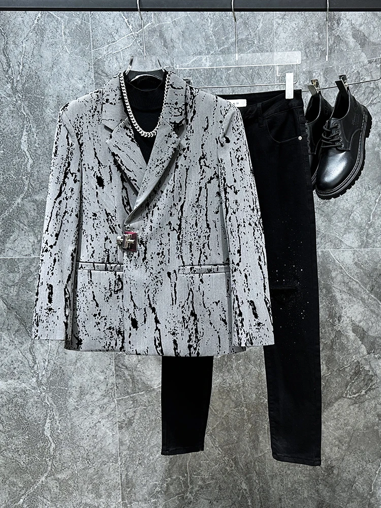 Retro Tie Dye Men's Suit Jaet Loose Casual Sle Metal Bule Design Spring Autumn Faionable Korean Sle Long Sve
Retro Tie Dye Men's Suit Jaet Loose Casual Sle Metal Bule Design Spring Autumn Faionable Korean Sle Long Sve