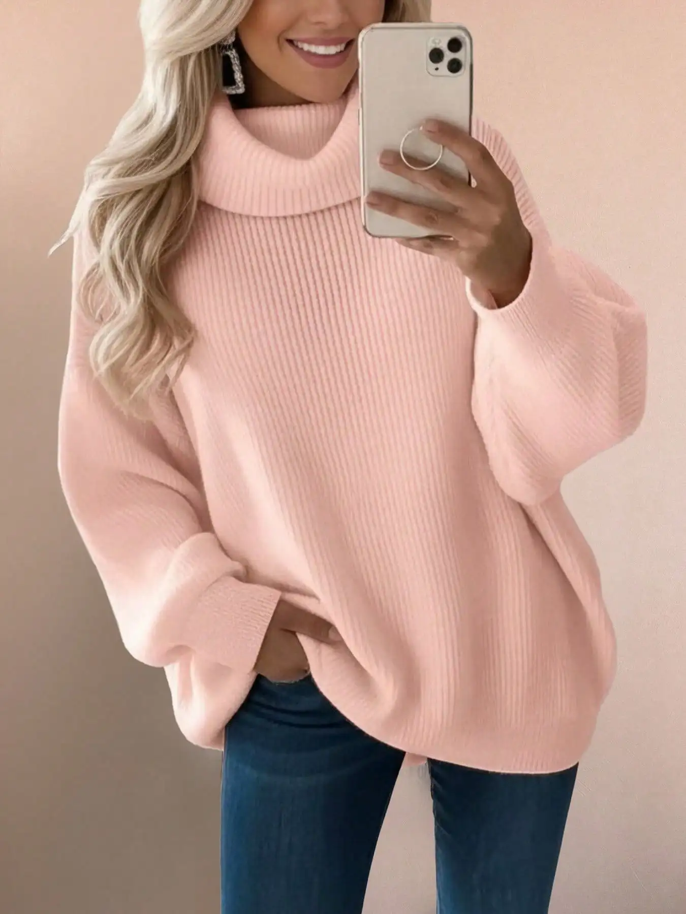 Женский свитер оверсайз с высоким воротом в рубчик, однотонный розовый вязаный пуловер для повседневной носки осенью и зимой
Женский свитер оверсайз с высоким воротом в рубчик, однотонный розовый вязаный пуловер для повседневной носки осенью и зимой