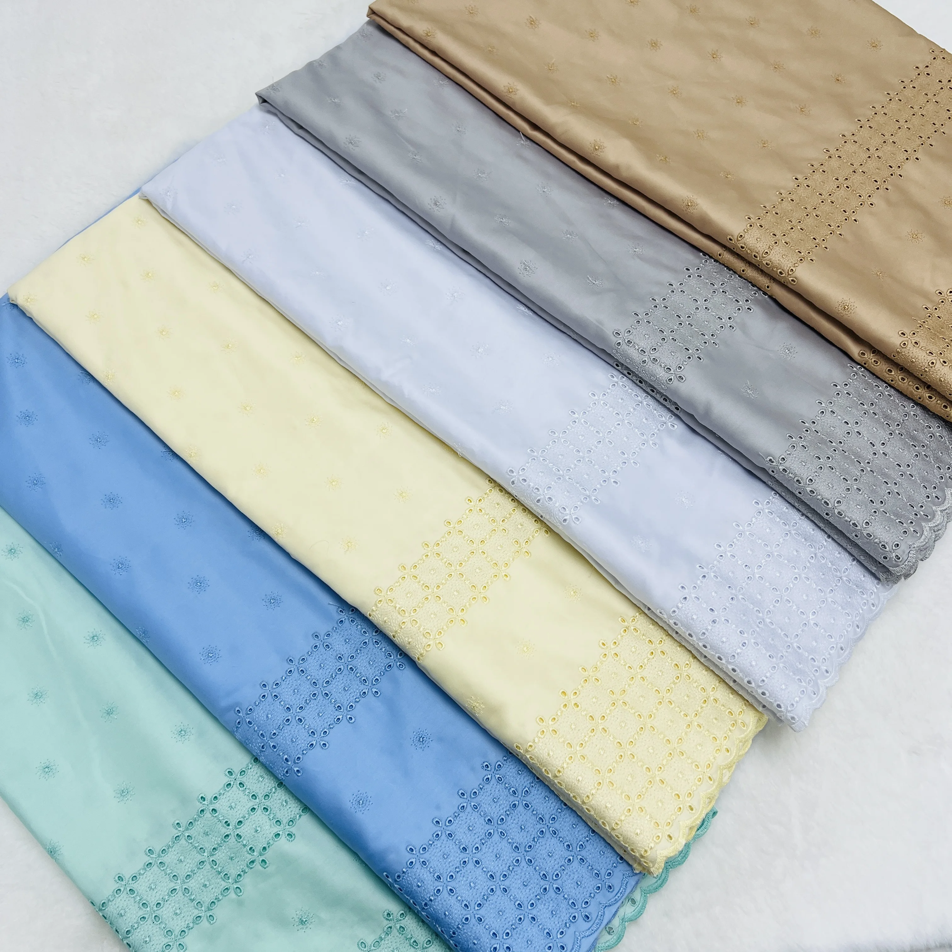 5Yards Soft Nigerian 100% Cotton Polish Satin Embroidery Fabric High Quality Tribute satin lace For Men Dubai Style TV5-326-2
5Yards Soft Nigerian 100% Cotton Polish Satin Embroidery Fabric High Quality Tribute satin lace For Men Dubai Style TV5-326-2