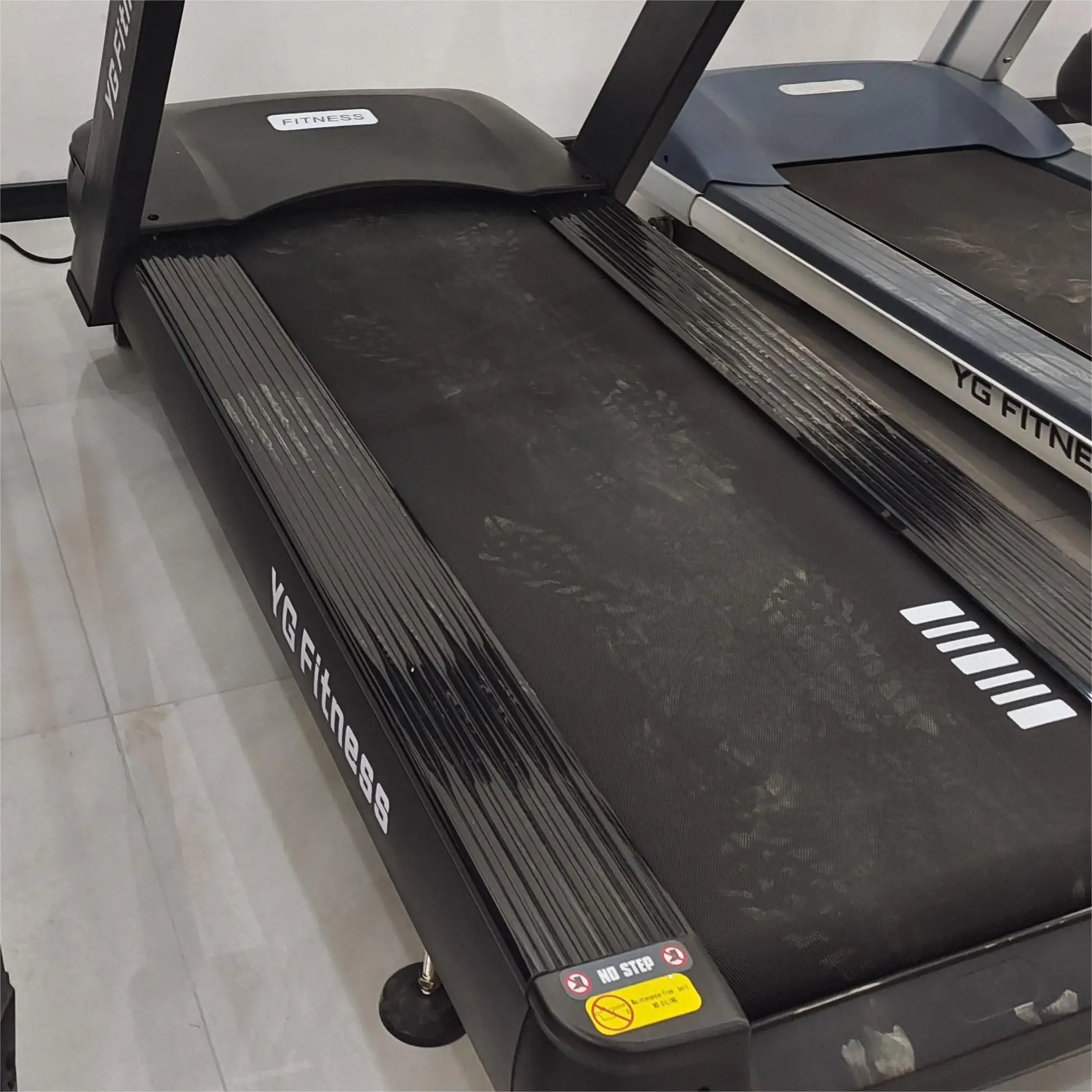Manual Electric Treadmill for Commercial Use Home Gym Equipment Running Machine Professional Fitness Cardio Training Gear
Manual Electric Treadmill for Commercial Use Home Gym Equipment Running Machine Professional Fitness Cardio Training Gear