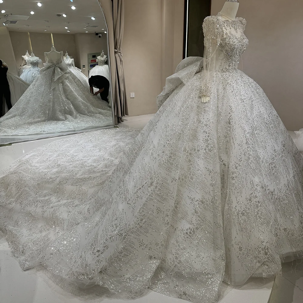 Customized Luxury Newest Design Stunning Beaded Lace Appliques Elegant Long Sleeves Chapel Train Wedding Dresses Dw0083
Customized Luxury Newest Design Stunning Beaded Lace Appliques Elegant Long Sleeves Chapel Train Wedding Dresses Dw0083