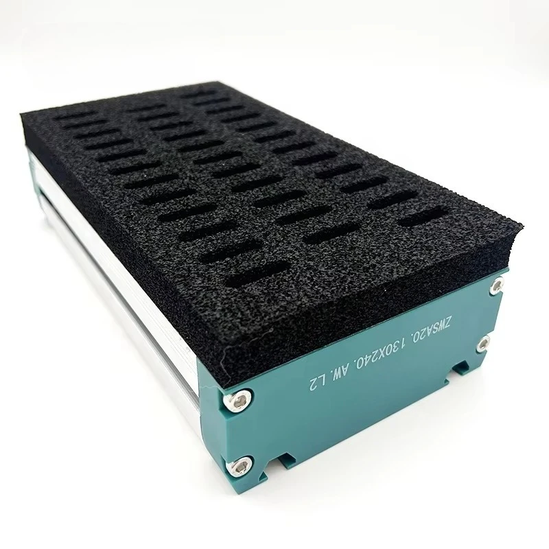 Пневматический зажим для рычага робота, вакуумный генератор и обратные клапаны, встроенный внутренний костюм для всасывающего конвейера
Пневматический зажим для рычага робота, вакуумный генератор и обратные клапаны, встроенный внутренний костюм для всасывающего конвейера