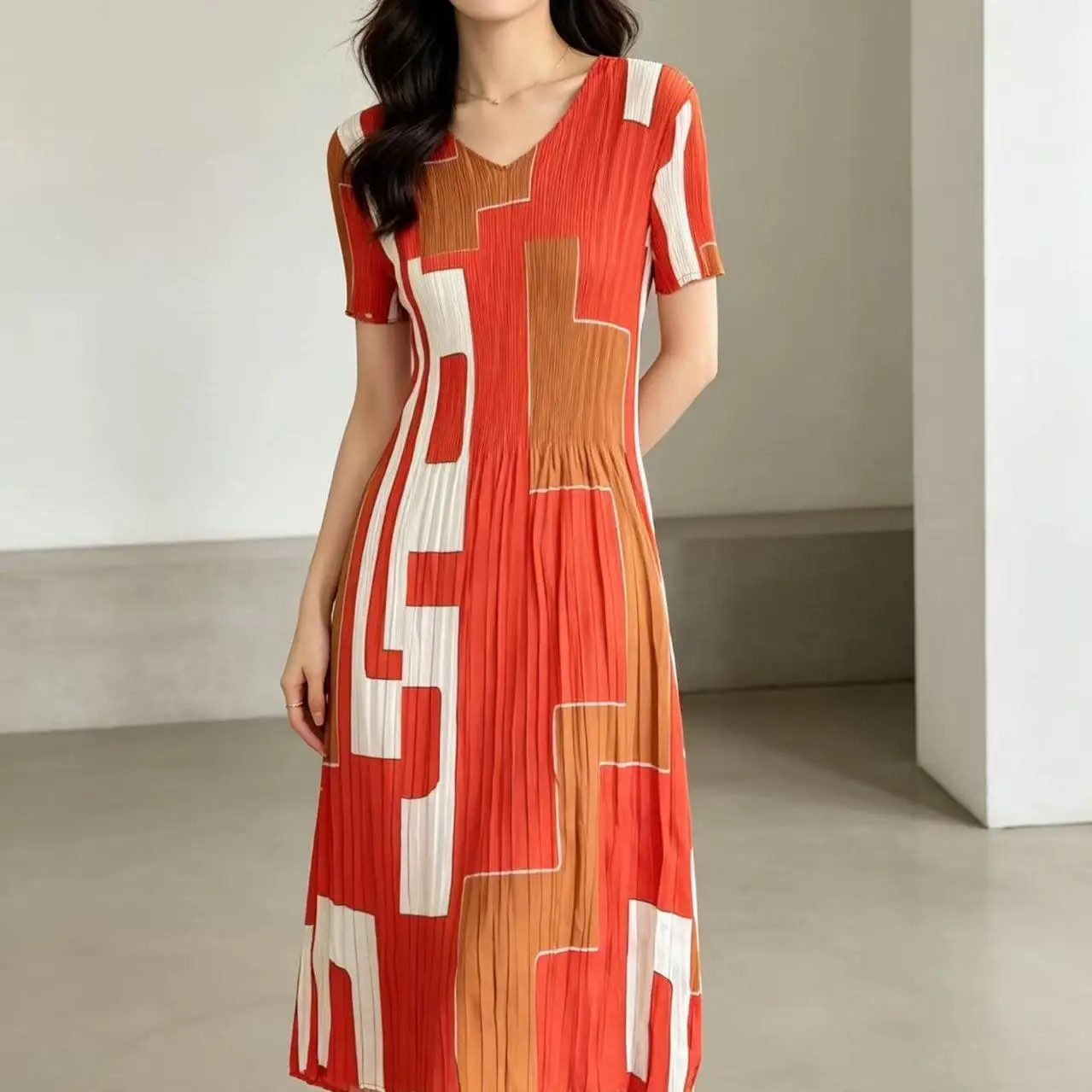 Pleated summer fashion middle-aged mother large size loose and thin skirt long dresses for women
Pleated summer fashion middle-aged mother large size loose and thin skirt long dresses for women
