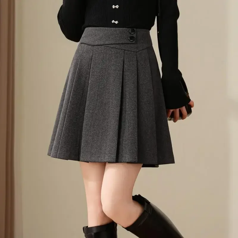 2025 Preppy Style Office Pleated Wool Skirt Women Elegant Grey Sweet Mini Skirts Vintage Solid A-line Casual Autumn Short Skirts
2025 Preppy Style Office Pleated Wool Skirt Women Elegant Grey Sweet Mini Skirts Vintage Solid A-line Casual Autumn Short Skirts