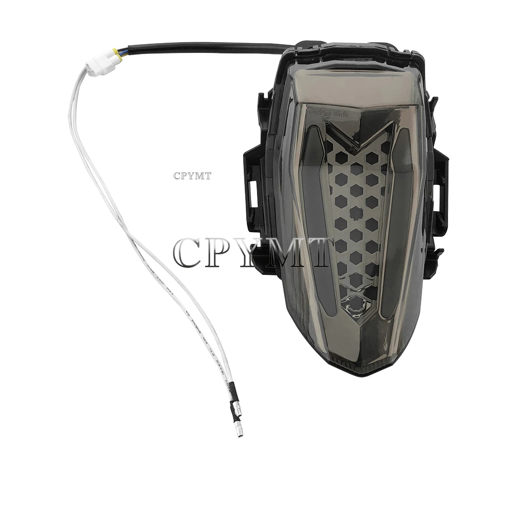 Motorcycle LED Taillight Fit for YZF R15 V3 V4 YZF-R15M V4.0 ABS 2017-2023 Rear Brake Turn Signal Integrated Tail Lights
Motorcycle LED Taillight Fit for YZF R15 V3 V4 YZF-R15M V4.0 ABS 2017-2023 Rear Brake Turn Signal Integrated Tail Lights