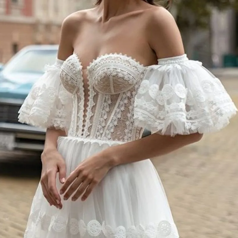 Women Handmade Customize Scalloped Sleeve Matching Wedding Dress Detachable Sleeves Bridal Accessories Bride Gloves SWD570
Women Handmade Customize Scalloped Sleeve Matching Wedding Dress Detachable Sleeves Bridal Accessories Bride Gloves SWD570