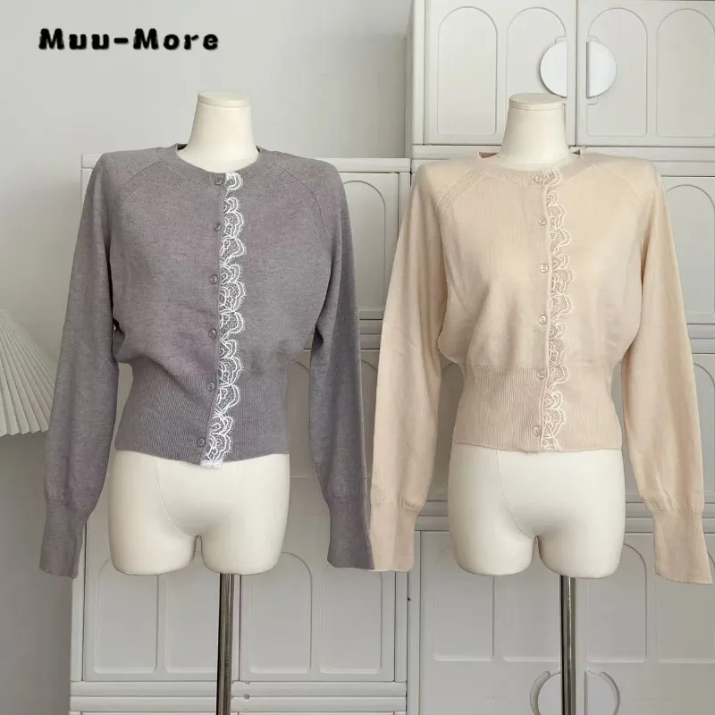 2024 Winter Elegant Casual Single Breasted Sweater Women Vintage Fashion Knitting Jumpers Long Sleeve O-neck Slim Cardigans
2024 Winter Elegant Casual Single Breasted Sweater Women Vintage Fashion Knitting Jumpers Long Sleeve O-neck Slim Cardigans