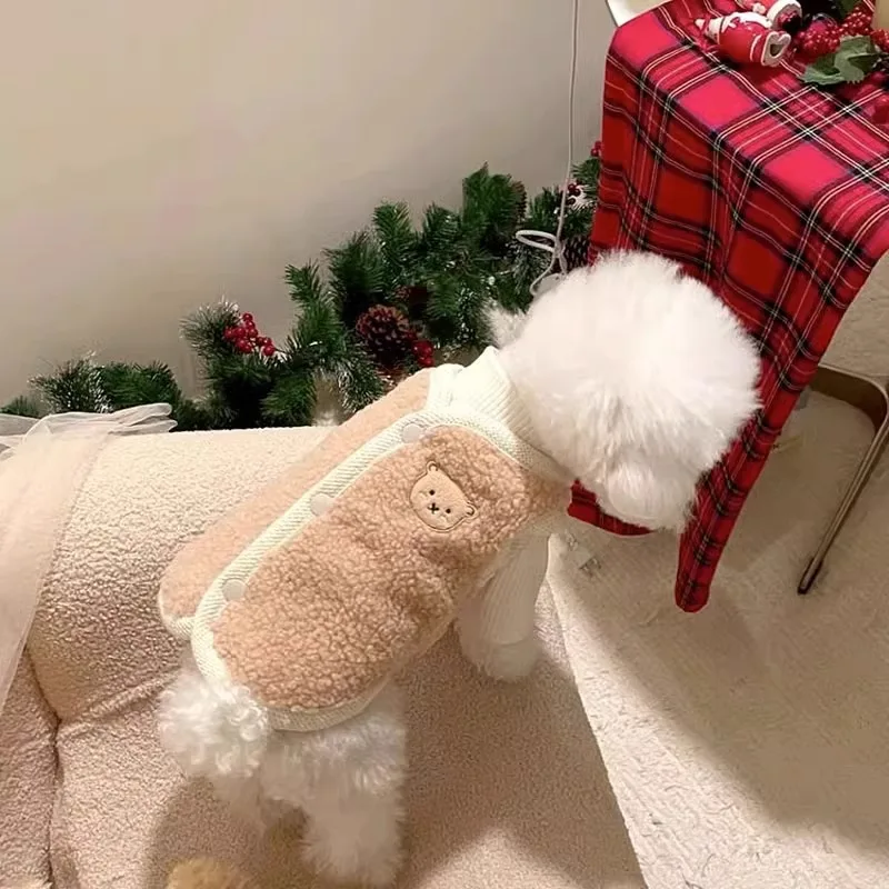 Two sets of dog clothes autumn and winter cute bear vest vest vest base for cat pet clothes
Two sets of dog clothes autumn and winter cute bear vest vest vest base for cat pet clothes