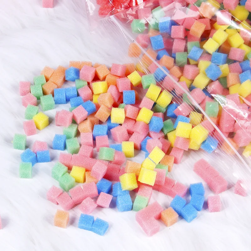 Simulation coconut pulp sponge cube foam rubber filling material DIY handmade jewelry decorative accessories.
Simulation coconut pulp sponge cube foam rubber filling material DIY handmade jewelry decorative accessories.