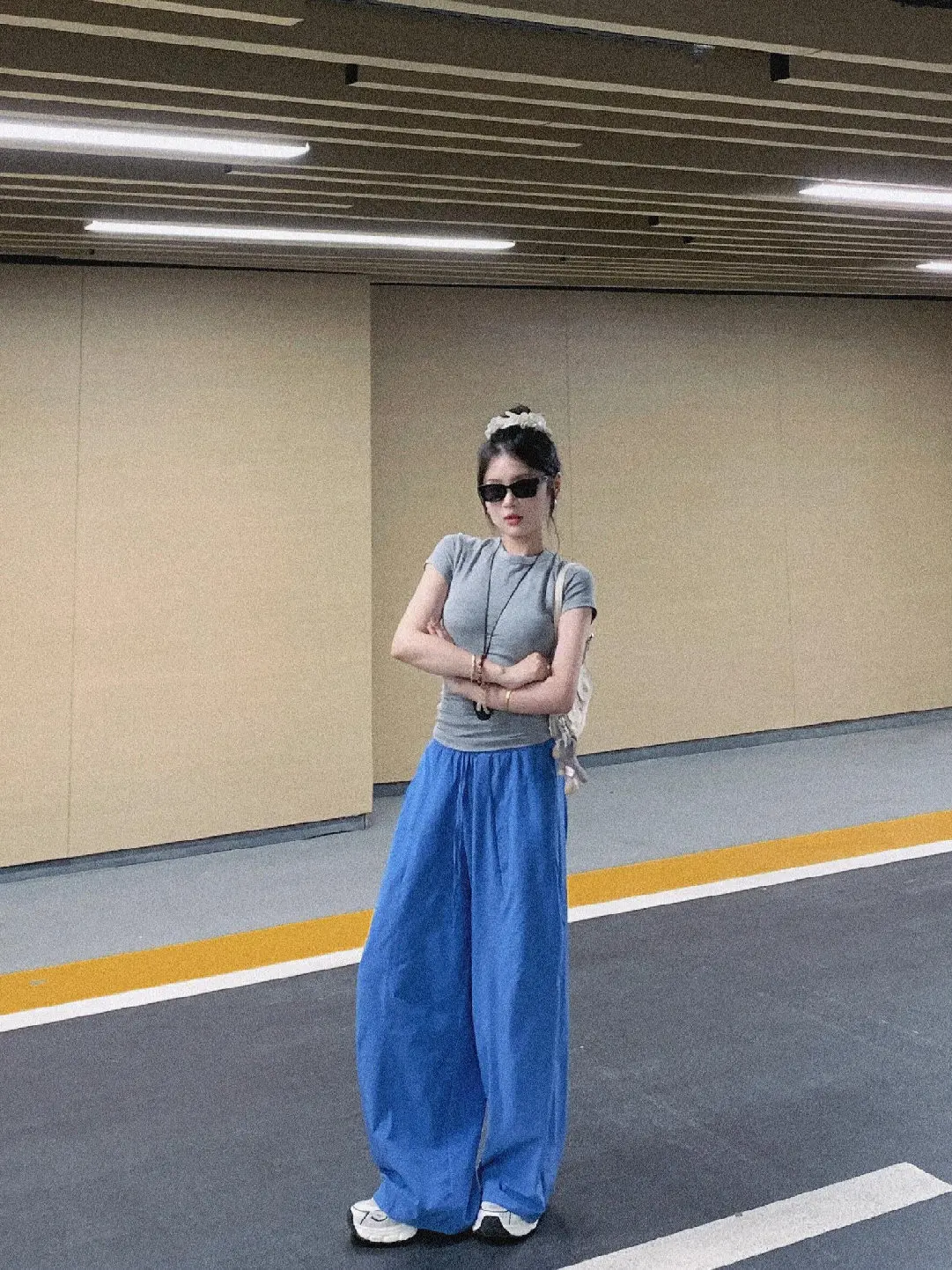 Fashionable Loose Wide Leg Pants Women's Summer 2026 New Lazy Style Straight Casual Versatile Loose Pants Trendy
Fashionable Loose Wide Leg Pants Women's Summer 2026 New Lazy Style Straight Casual Versatile Loose Pants Trendy