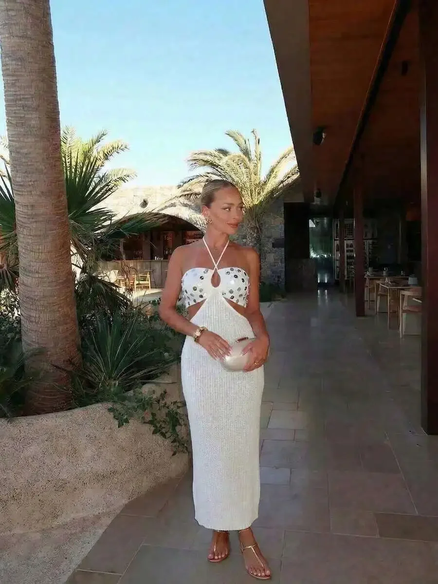 Womens White Bohemian Sequin Lace-Up Spaghetti Strap Backless Maxi Dress Sleeveless Hollow Out Knit Dress For Beach Party
Womens White Bohemian Sequin Lace-Up Spaghetti Strap Backless Maxi Dress Sleeveless Hollow Out Knit Dress For Beach Party