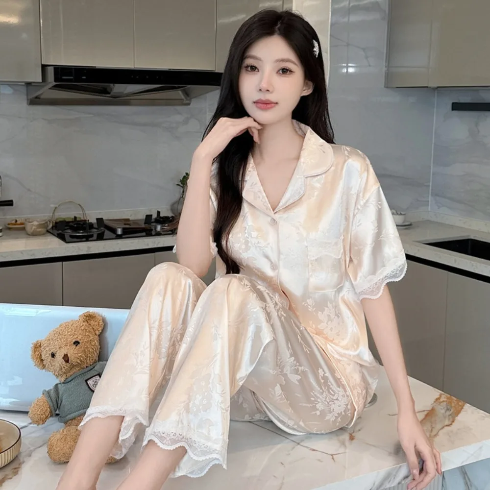 Sleepwear Home Clothes Two Piece Set Pajamas Summer Short Sleeved Pajamas Women's Ice Silk Thin Homewear Night Wear for Ladies
Sleepwear Home Clothes Two Piece Set Pajamas Summer Short Sleeved Pajamas Women's Ice Silk Thin Homewear Night Wear for Ladies