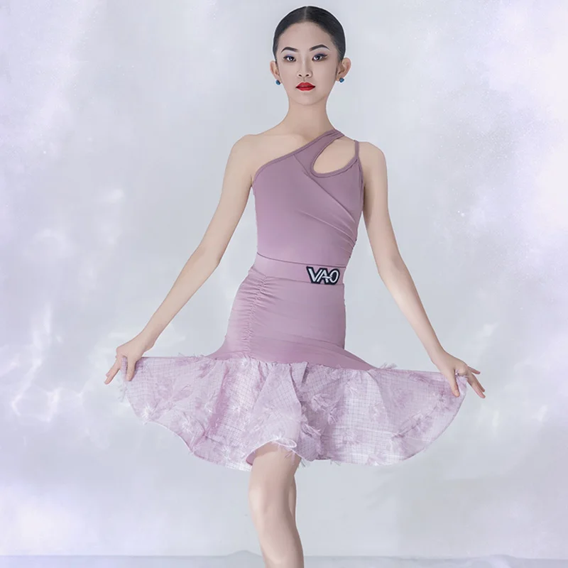 Фиолетовая одежда для латинских танцев, одежда для выступлений для девочек, летняя сценическая одежда без рукавов, одежда для занятий ча-ча, румба, танго, AMY1656
Фиолетовая одежда для латинских танцев, одежда для выступлений для девочек, летняя сценическая одежда без рукавов, одежда для занятий ча-ча, румба, танго, AMY1656