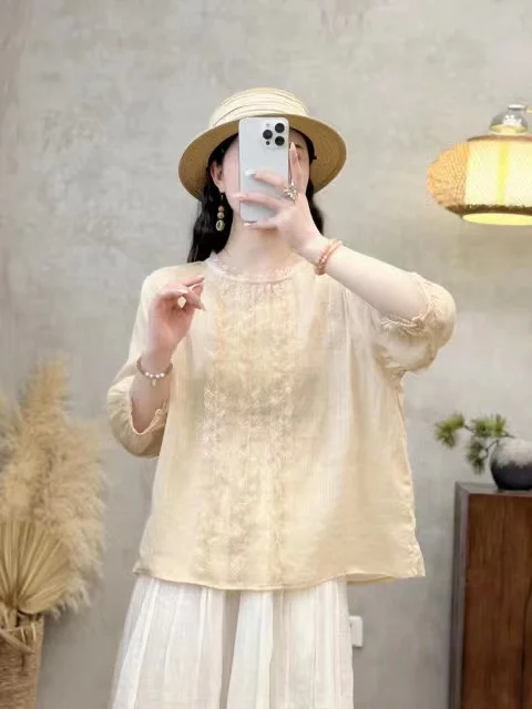 Новинка 2025, художественная льняная женская кружевная отделка Fre Sle, тонкий льняной топ, милая блузка, свободная посадка, обычный све
Новинка 2025, художественная льняная женская кружевная отделка Fre Sle, тонкий льняной топ, милая блузка, свободная посадка, обычный све