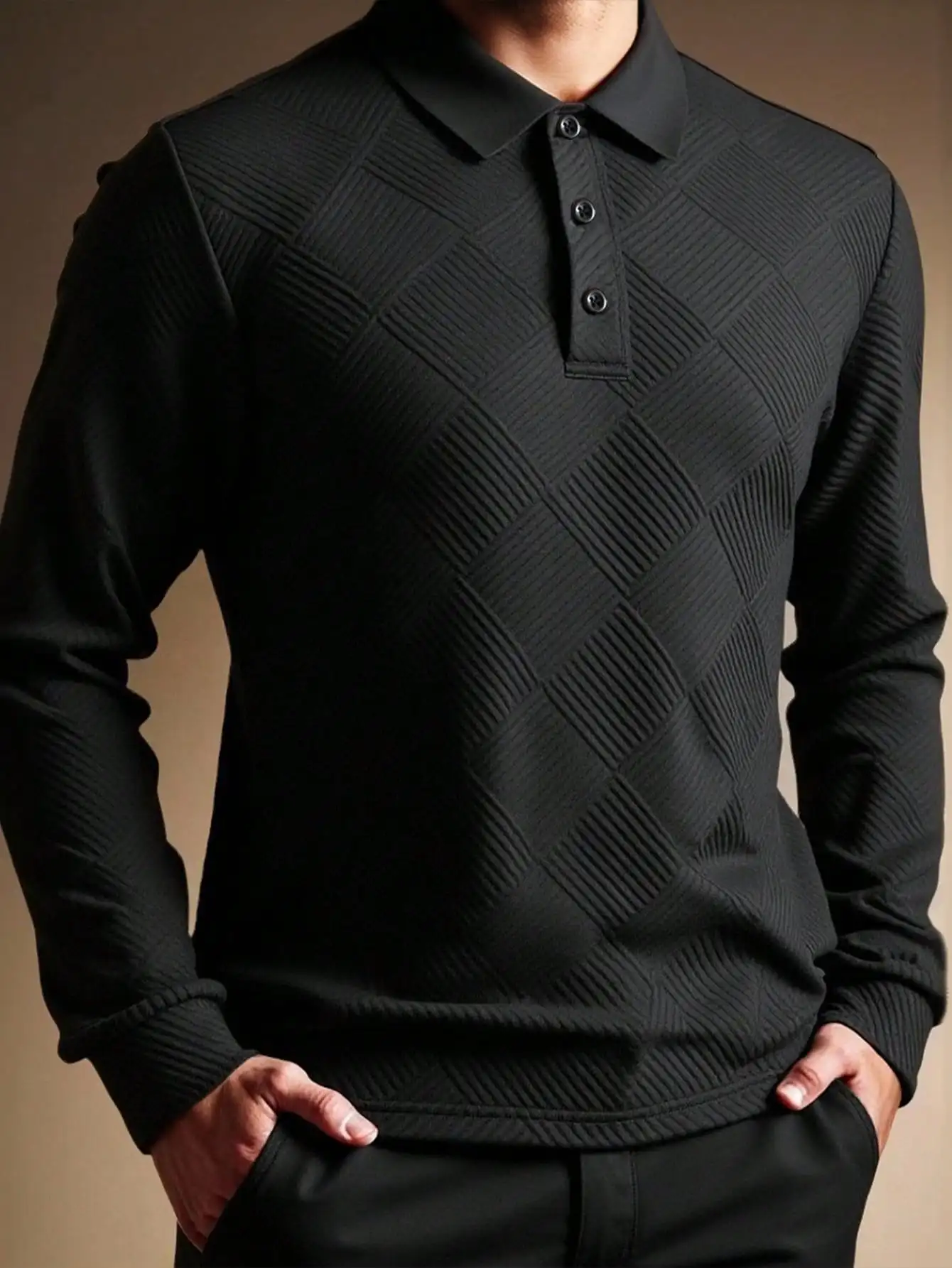 Men's Black Long Sleeve Textured Polo Shirt with Diamond Pattern
Men's Black Long Sleeve Textured Polo Shirt with Diamond Pattern