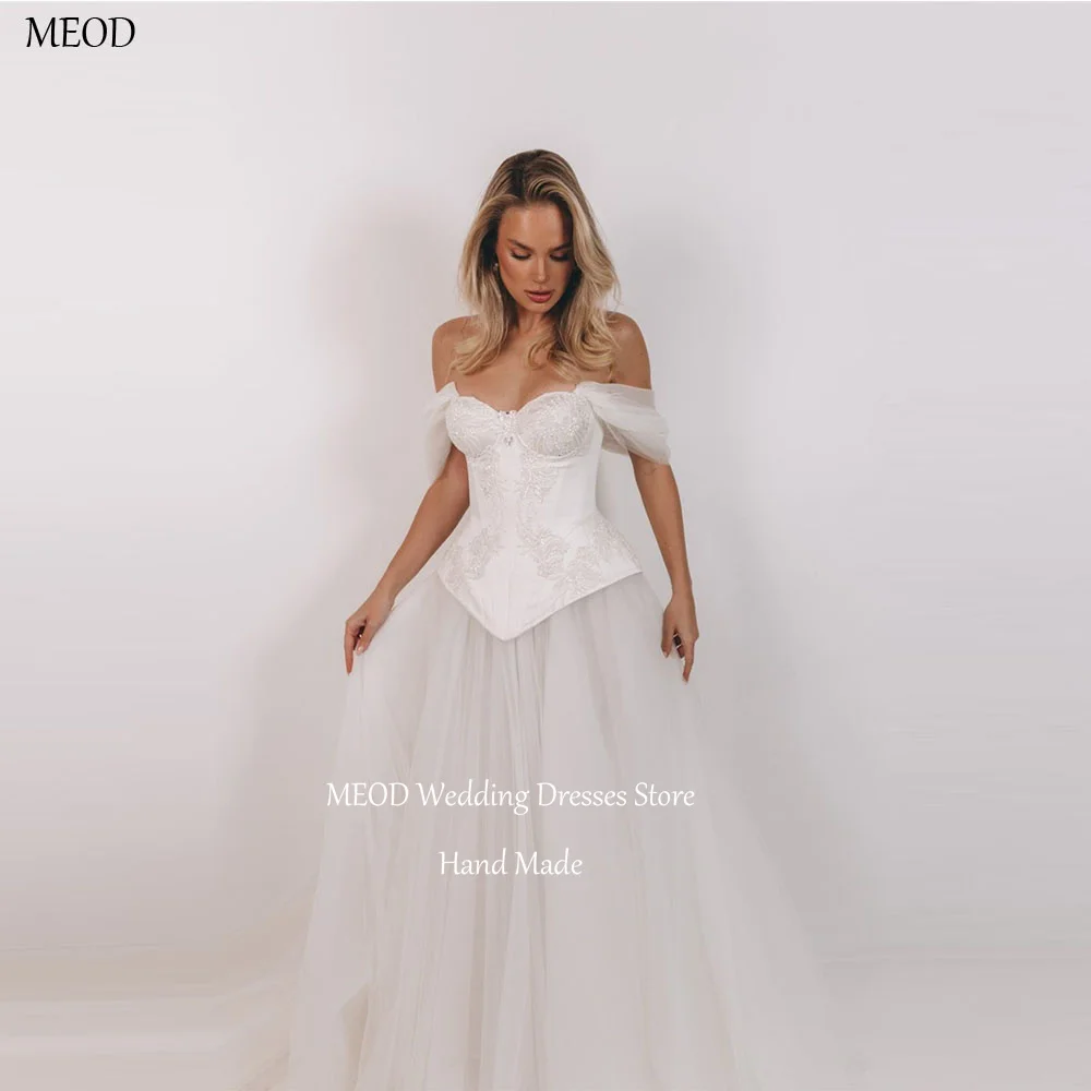 MEOD Elegant Tulle Wedding Dresses Appliques Off The Shoulder Formal Sweetheart Vestidos De Novia Long Train Dress Customized
MEOD Elegant Tulle Wedding Dresses Appliques Off The Shoulder Formal Sweetheart Vestidos De Novia Long Train Dress Customized
