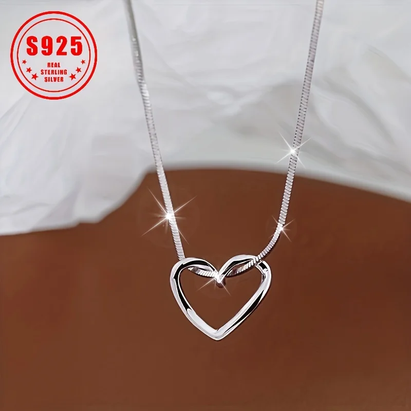 925 Silver Hollow Heart Necklace, Fashion Collarbone Chain, Valentine's Day Gift, Wedding Anniversary Valentine's Day Gift
925 Silver Hollow Heart Necklace, Fashion Collarbone Chain, Valentine's Day Gift, Wedding Anniversary Valentine's Day Gift