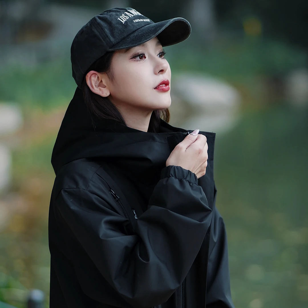 Women Autumn Winter Loose Waterproof Jacket Casual Fishing Climbing Hiking Hooded Windbreaker Jacket Camping Outdoor Unisex Coat
Women Autumn Winter Loose Waterproof Jacket Casual Fishing Climbing Hiking Hooded Windbreaker Jacket Camping Outdoor Unisex Coat
