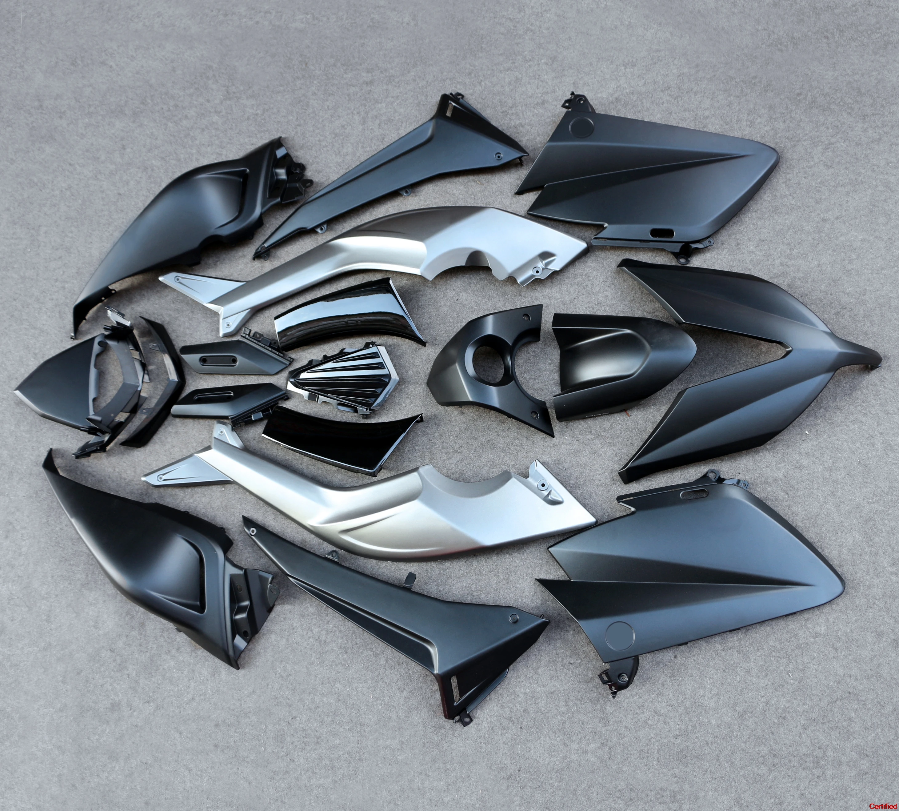 New OEM fairings Fit for Yamaha TMAX530 T-MAX TMAX 530 2015 2016 model Fairing kit injection molding bodywork tmax-530 15 16
New OEM fairings Fit for Yamaha TMAX530 T-MAX TMAX 530 2015 2016 model Fairing kit injection molding bodywork tmax-530 15 16