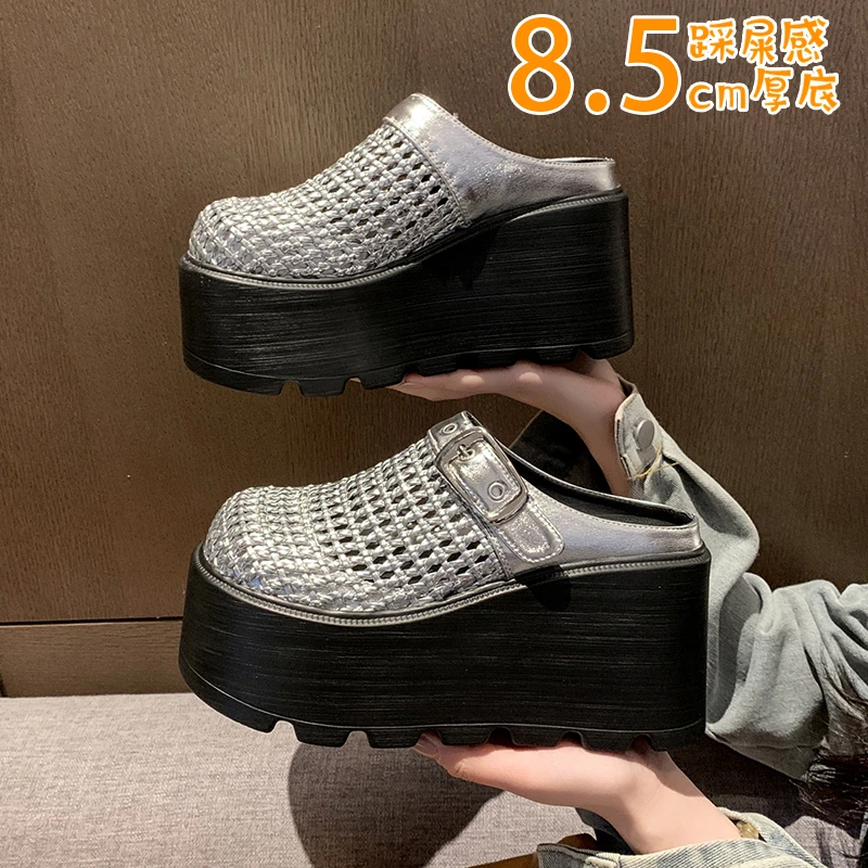 8.5CM New Synthetic Leather Slippers Slip on Platform Wedge Sandals Women Summer Breathable High Heels Chunky Sneakers Woman
8.5CM New Synthetic Leather Slippers Slip on Platform Wedge Sandals Women Summer Breathable High Heels Chunky Sneakers Woman