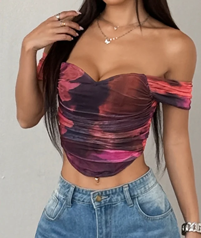 Y2K Tops Vintage Pleated Short Sleeved T-Shirt for Summer Sexy Low Cut V-Neck Tops Tight Fitting Exposed Navel Short Vest Top
Y2K Tops Vintage Pleated Short Sleeved T-Shirt for Summer Sexy Low Cut V-Neck Tops Tight Fitting Exposed Navel Short Vest Top
