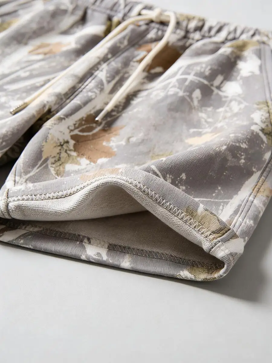 Unisex Maple Leaf Camo Sweat Shorts Elastic Waist Drawstring Casual Athletic Shorts With Pockets
Unisex Maple Leaf Camo Sweat Shorts Elastic Waist Drawstring Casual Athletic Shorts With Pockets