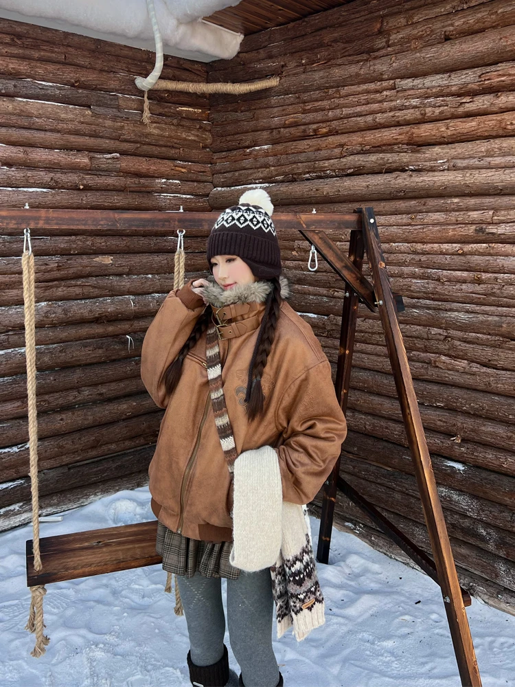 White Oneko American Retro Suede Collar Thiened Motorcycle Cotton Jaet Women Winter Loose Thiened Coat Outerwear
White Oneko American Retro Suede Collar Thiened Motorcycle Cotton Jaet Women Winter Loose Thiened Coat Outerwear