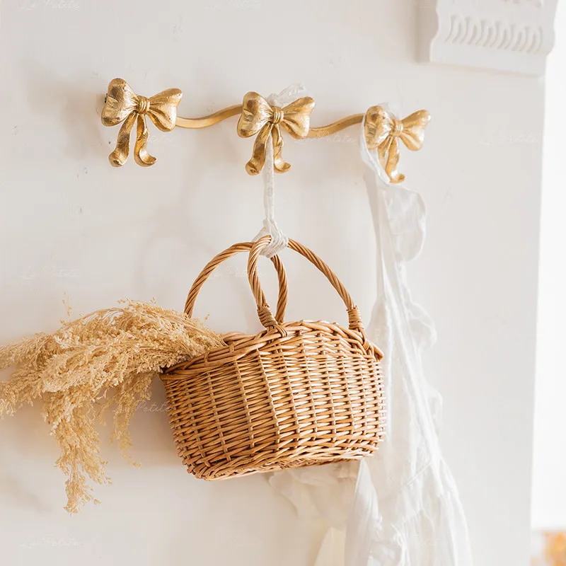 Decorative hooks for entryway, coat hooks for home, living room, bedroom, wall-mounted
Decorative hooks for entryway, coat hooks for home, living room, bedroom, wall-mounted