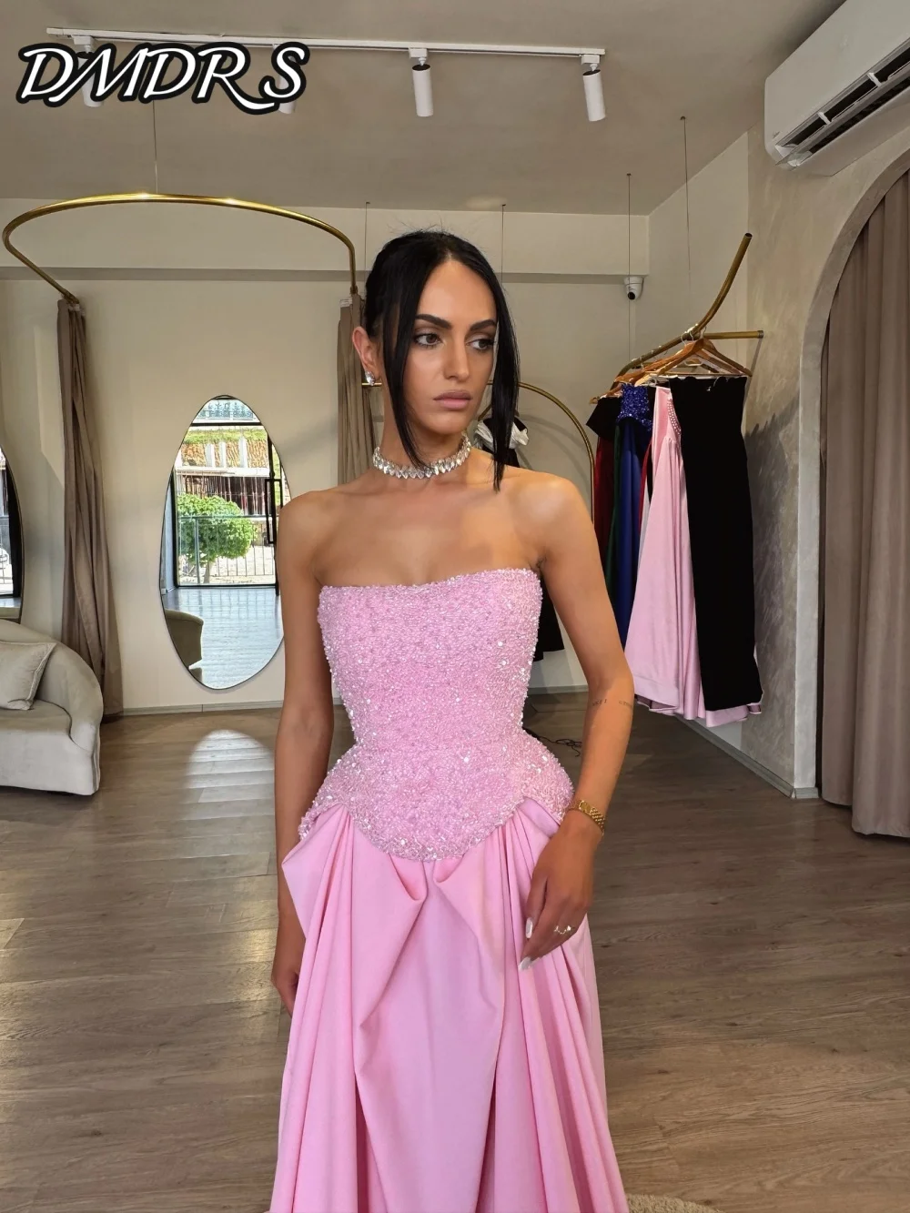 Formal Sleeveless Evening Dress 2025 Elegant Chiffon Party Gown Classic A-Line Floor-Length Party Dresses فساتين سهرة
Formal Sleeveless Evening Dress 2025 Elegant Chiffon Party Gown Classic A-Line Floor-Length Party Dresses فساتين سهرة