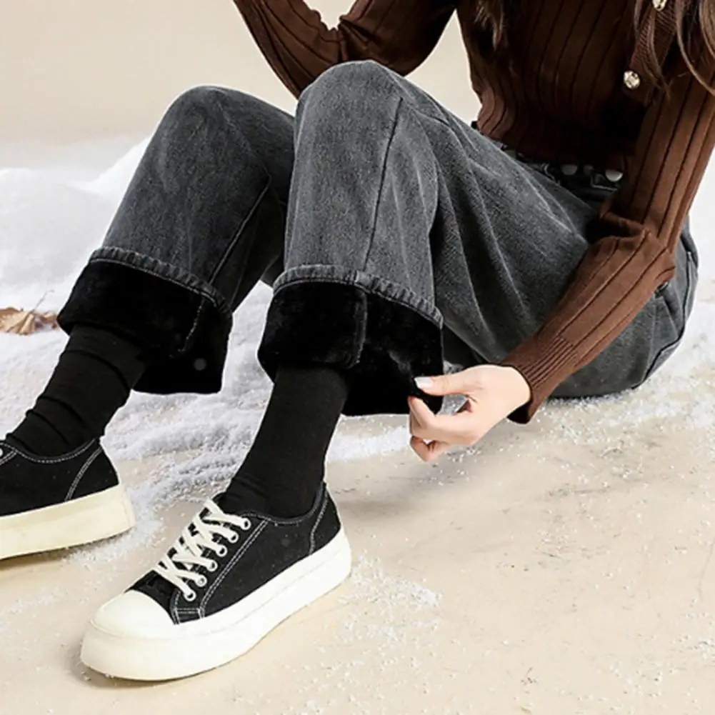 Denim Trousers with Side Pockets Cozy Velvet-lined High Waist Winter Jeans for Women Loose Fit Straight Leg Streetwear Pants
Denim Trousers with Side Pockets Cozy Velvet-lined High Waist Winter Jeans for Women Loose Fit Straight Leg Streetwear Pants