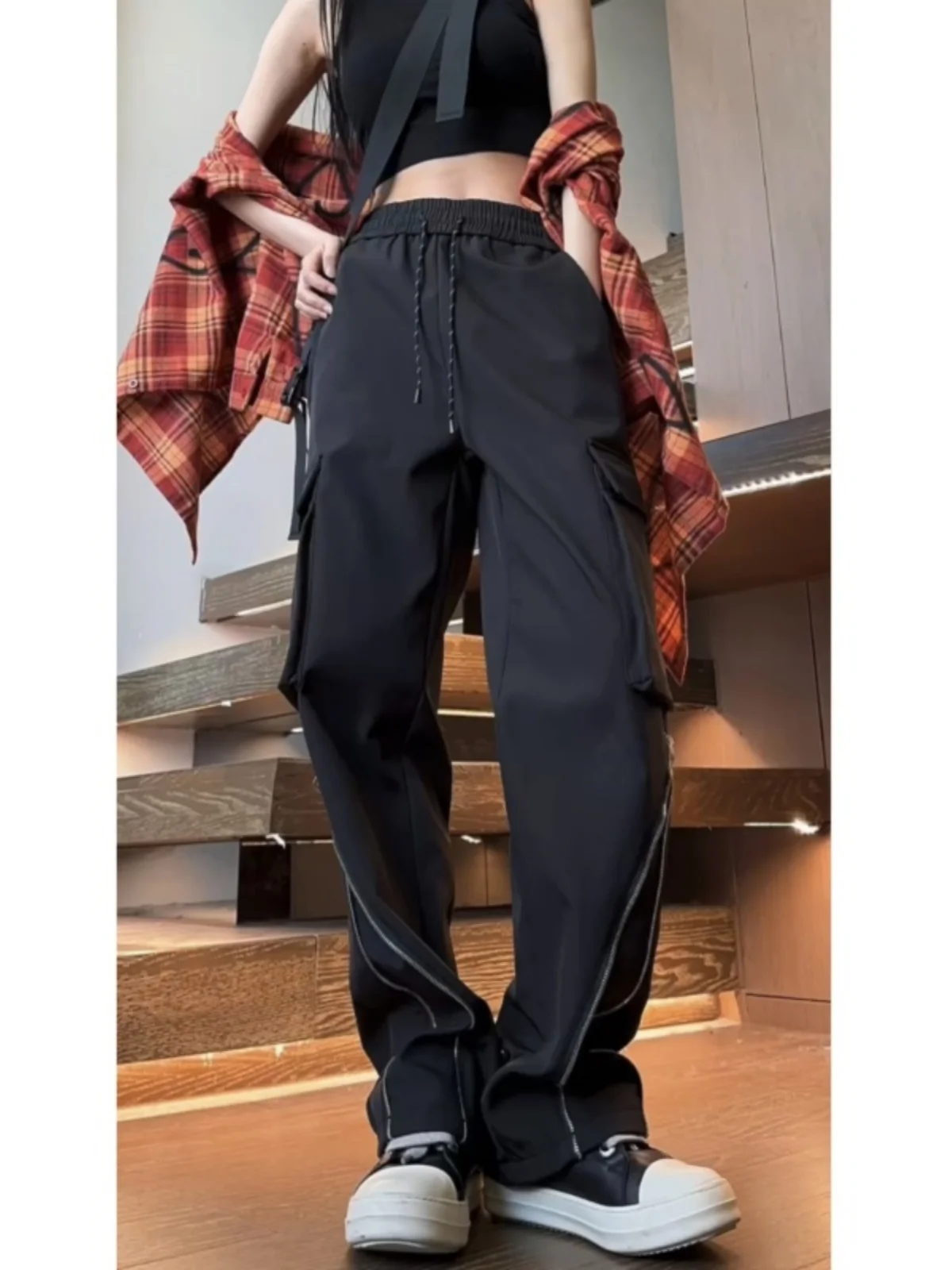 American High Street Men's Cargo Pants Spring Autumn Trendy Loose Outdoor Windproof Zipper Paratrooper Trousers Casual Sle
American High Street Men's Cargo Pants Spring Autumn Trendy Loose Outdoor Windproof Zipper Paratrooper Trousers Casual Sle