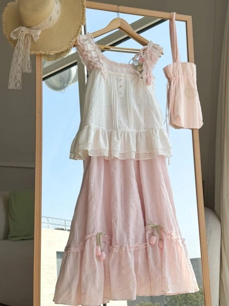 Sweet Kawaii Ruffle Trim Tulip Decor Two Piece Set Women White Pink Sleeveless Cami Top Tiered Midi Skirt Summer Dailywear Outfi
Sweet Kawaii Ruffle Trim Tulip Decor Two Piece Set Women White Pink Sleeveless Cami Top Tiered Midi Skirt Summer Dailywear Outfi