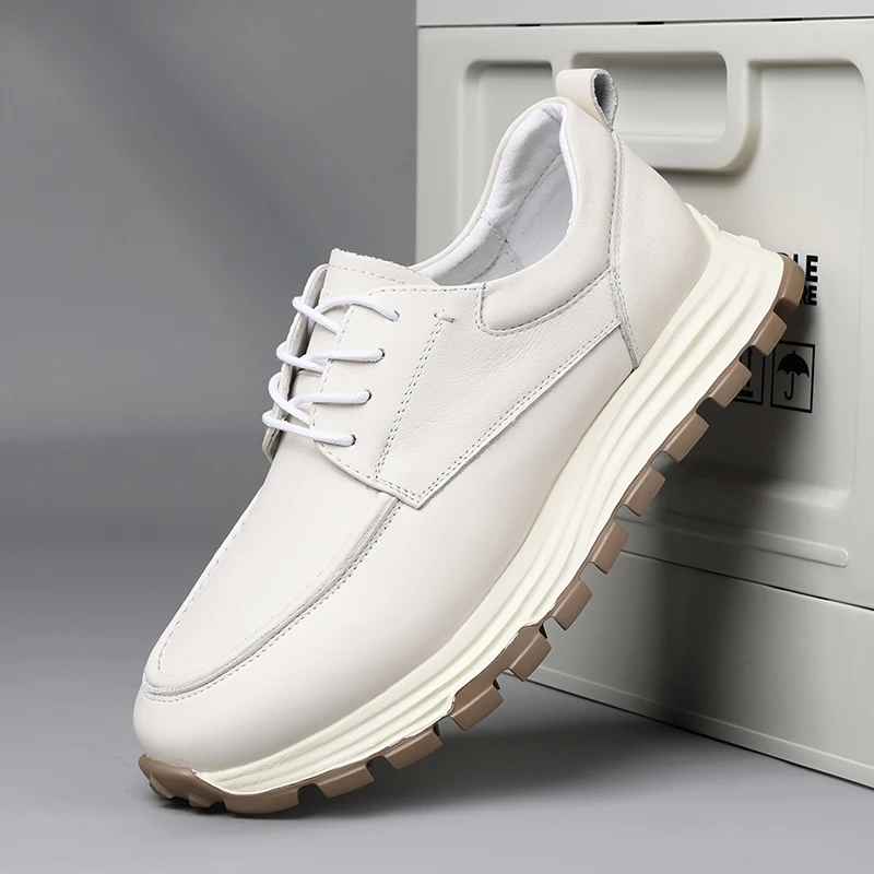 Autumn and winter breathable workwear retro soft leather versatile fashion business casual sports shoes for men 240821
Autumn and winter breathable workwear retro soft leather versatile fashion business casual sports shoes for men 240821