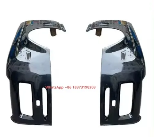 Fender Suitable for R-R Phantom 7th Generation
Fender Suitable for R-R Phantom 7th Generation