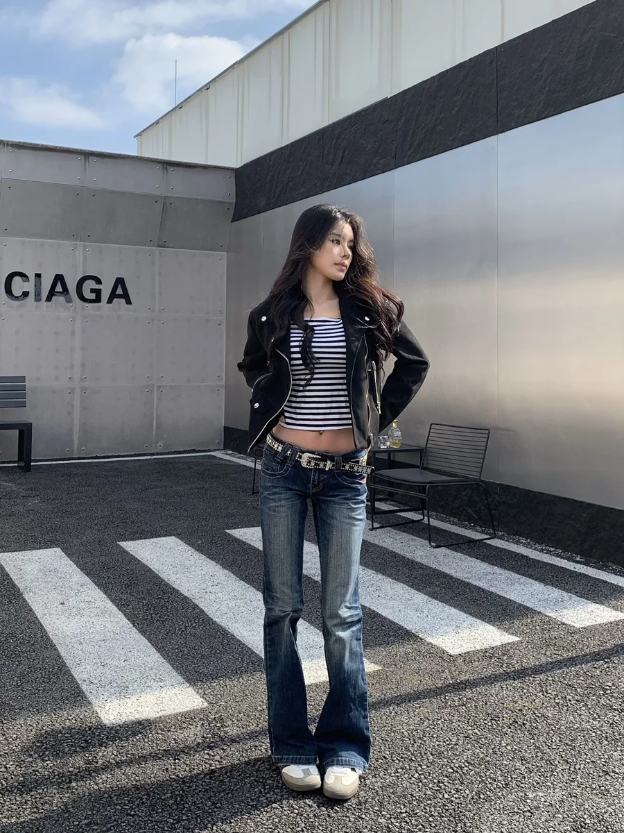 BlaRose ManZi Y2K винтажные прямые джинсы, модные джинсовые брюки-клеш с низкой талией, повседневные джинсовые брюки с эффектом талии для молодых женщин
BlaRose ManZi Y2K винтажные прямые джинсы, модные джинсовые брюки-клеш с низкой талией, повседневные джинсовые брюки с эффектом талии для молодых женщин