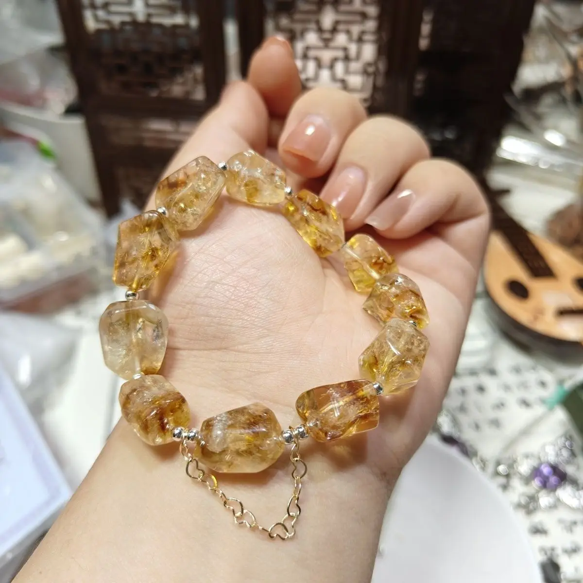 DIY Handmade Super Fairy Full Set of Chinese Style Yellow Crystal Yellow Tower Crystal Lucky Light Luxury Bracelet Irregular Ins
DIY Handmade Super Fairy Full Set of Chinese Style Yellow Crystal Yellow Tower Crystal Lucky Light Luxury Bracelet Irregular Ins